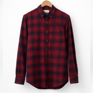 Club Monaco Slim Fit Plaid Flannel Shirt Medium Red Navy Button Down Cotton